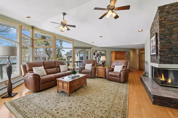 $2,250,000 | 4005 County Road 44, Mound, MN 55364