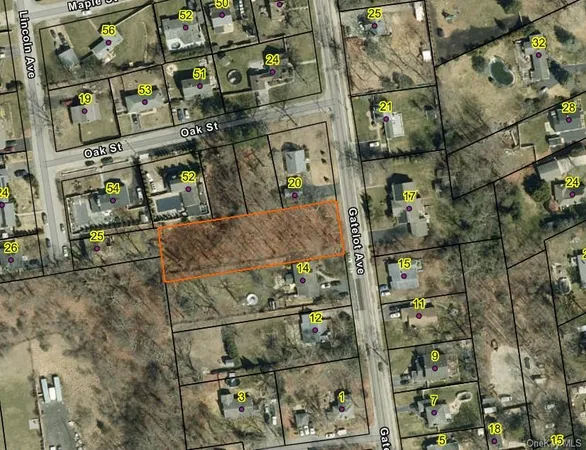 $300,000 | Gatelot Avenue, Ronkonkoma, NY 11779