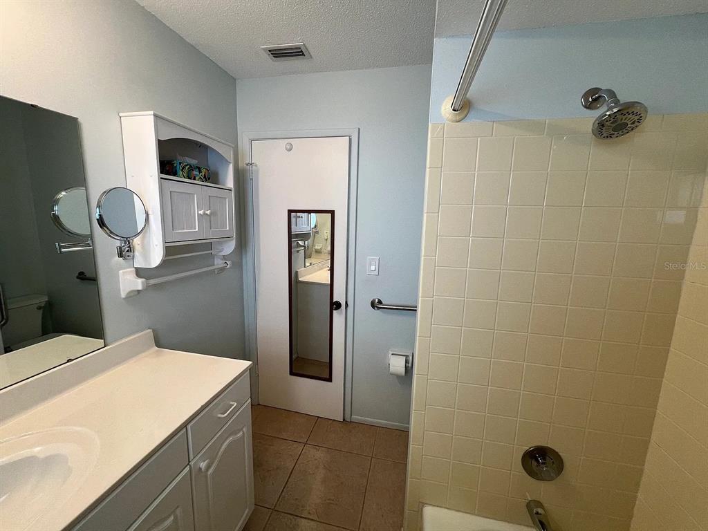 3710 Wilkinson Road Sarasota, FL 34233 - Photo 11 of 20