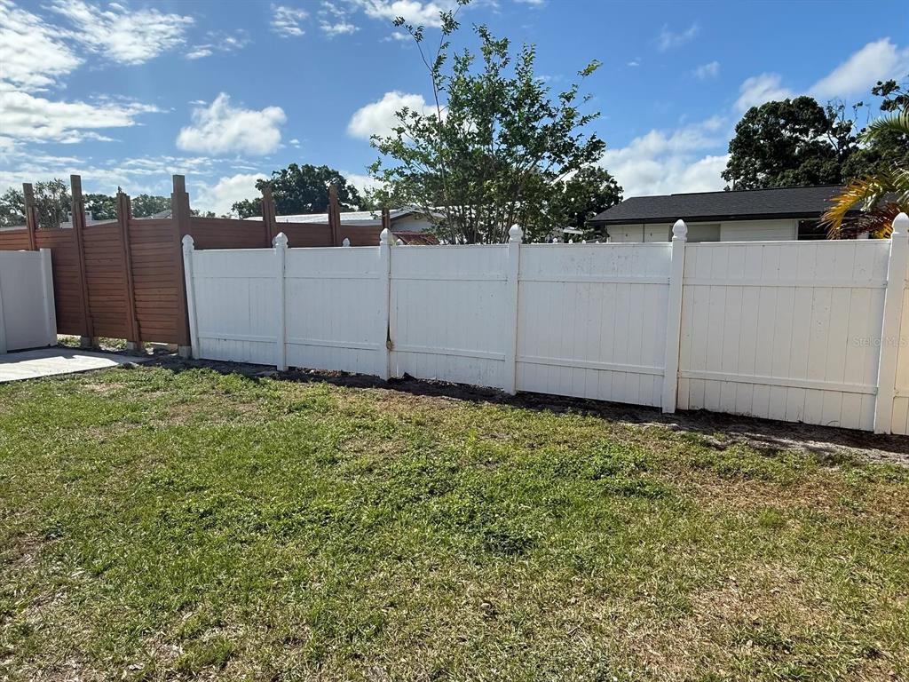 3710 Wilkinson Road Sarasota, FL 34233 - Photo 18 of 20