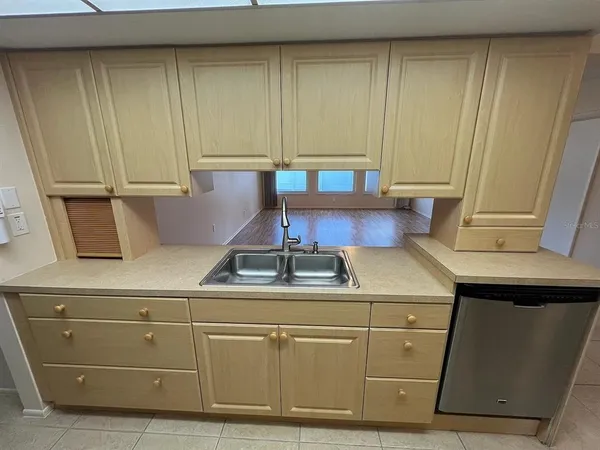 $3,000 | 3710 Wilkinson Road, Sarasota, FL 34233