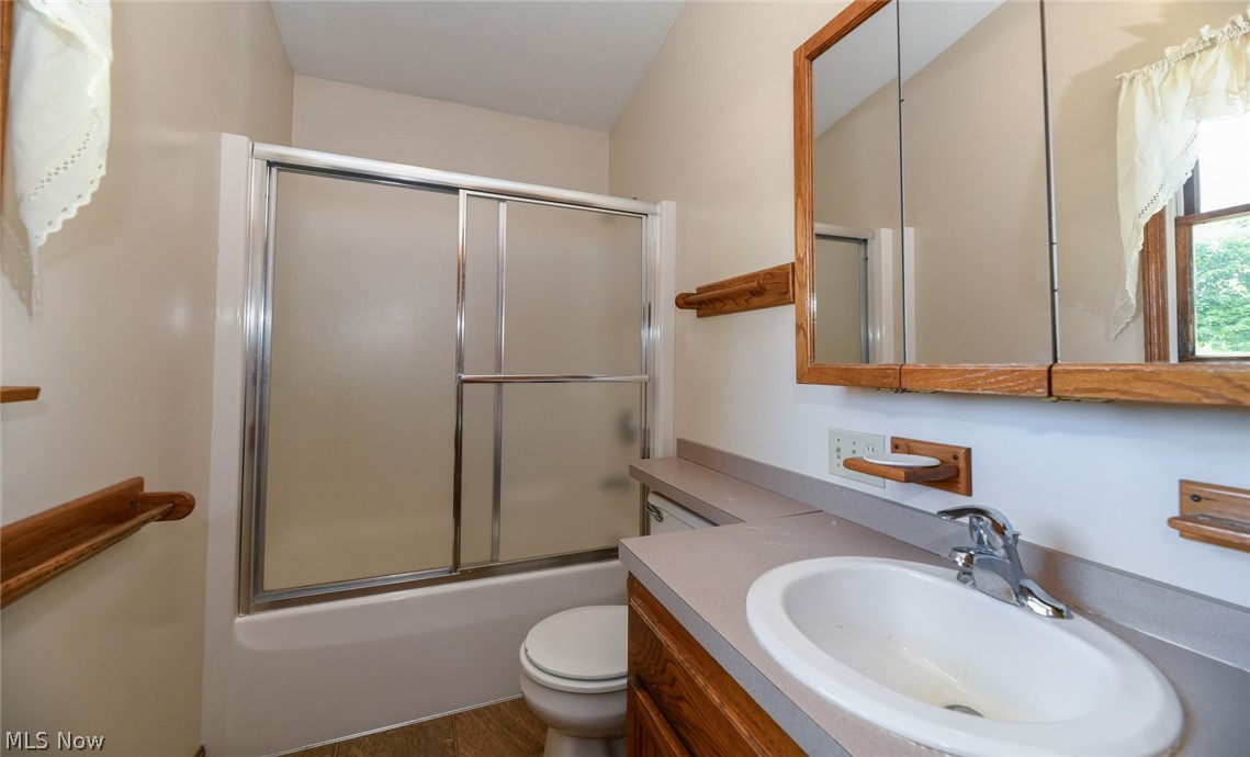 3175 Rohrer Road Wadsworth, OH 44281 - Photo 16 of 26 Gallery Image 16