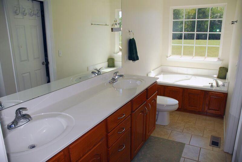 3974 Salem Valley Road Ringgold, GA 30736 - Photo 8 of 16 Master Bath with Jetted Tub