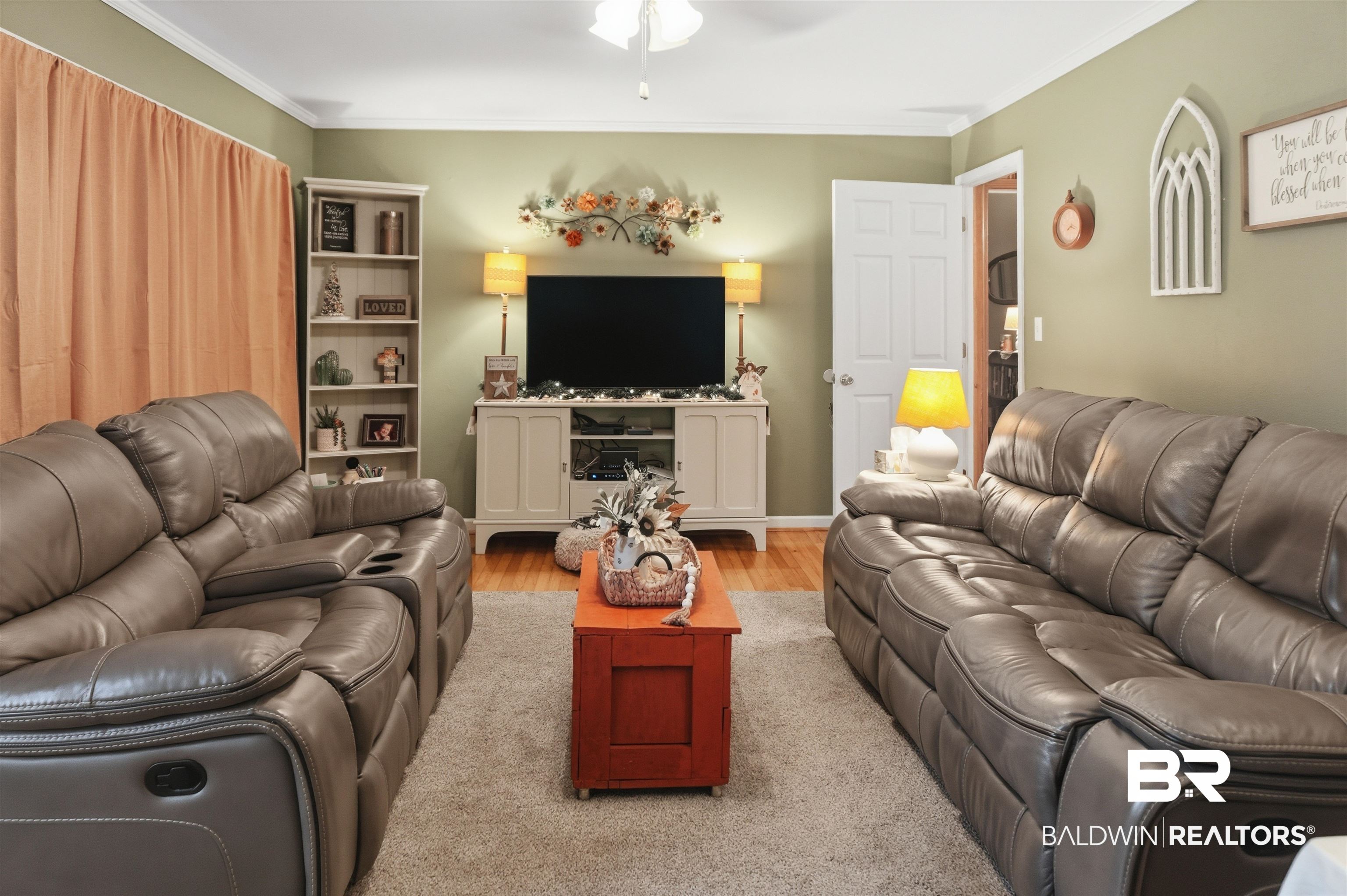 52 Perry Avenue Monroeville, AL 36460 - Photo 5 of 38