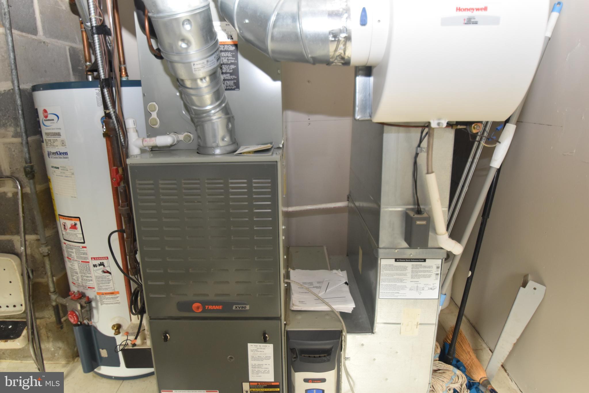 605 Arlewood Road Baltimore, MD 21228 - Photo 12 of 24 HVAC (Trane unit) installed in 2015