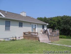 1560 Mobil Road Jacksonville, IL 62650 - Photo 10 of 12