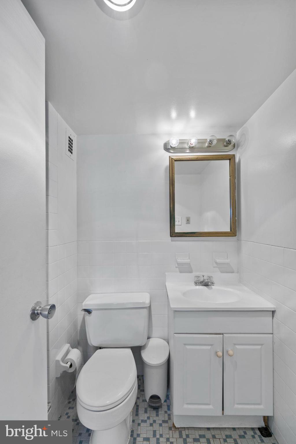 1111 University Boulevard West, Unit 1118A Silver Spring, MD 20902 - Photo 38 of 41