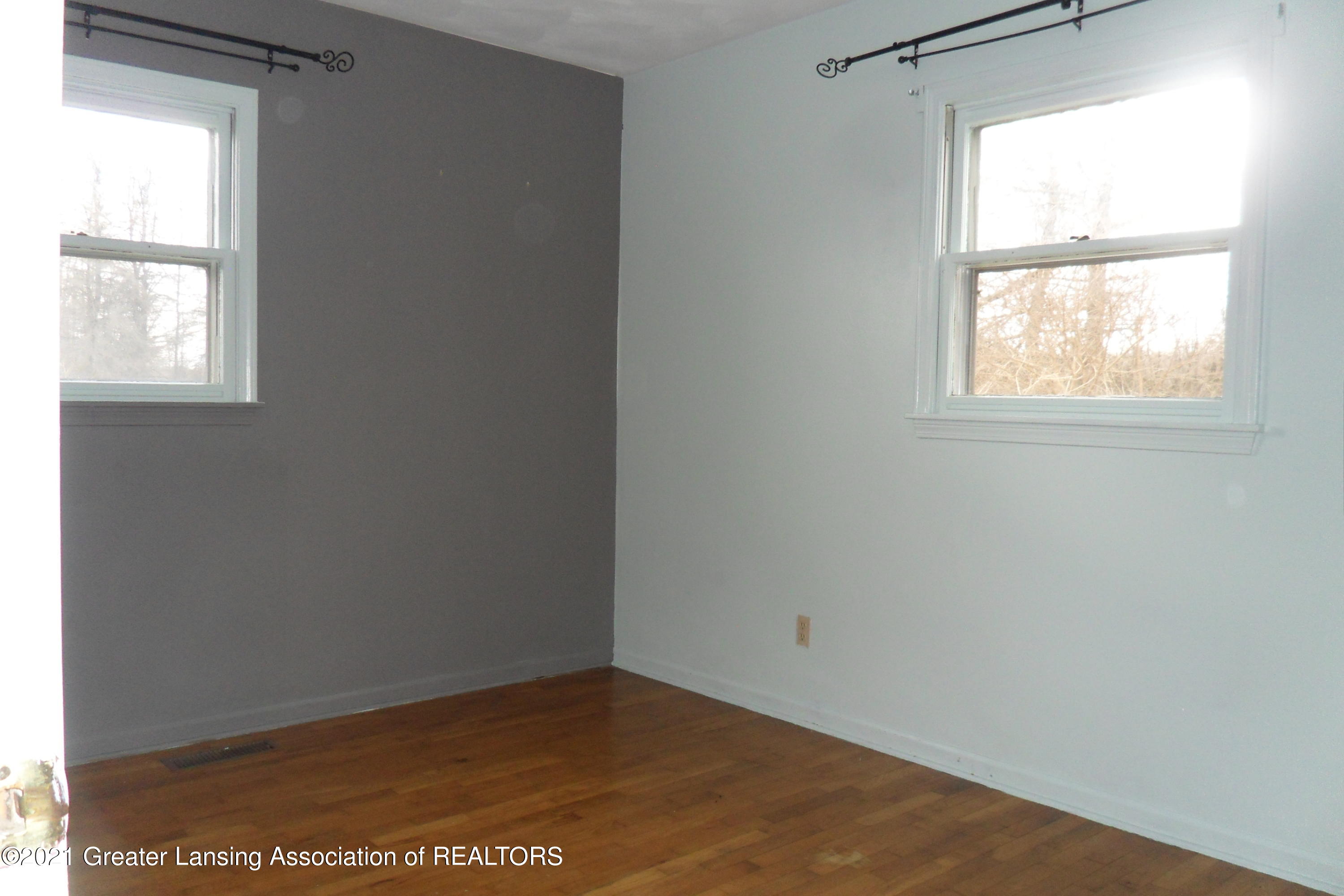 2150 South Chester Road Charlotte, MI 48813 - Photo 9 of 9 CHESTER 9