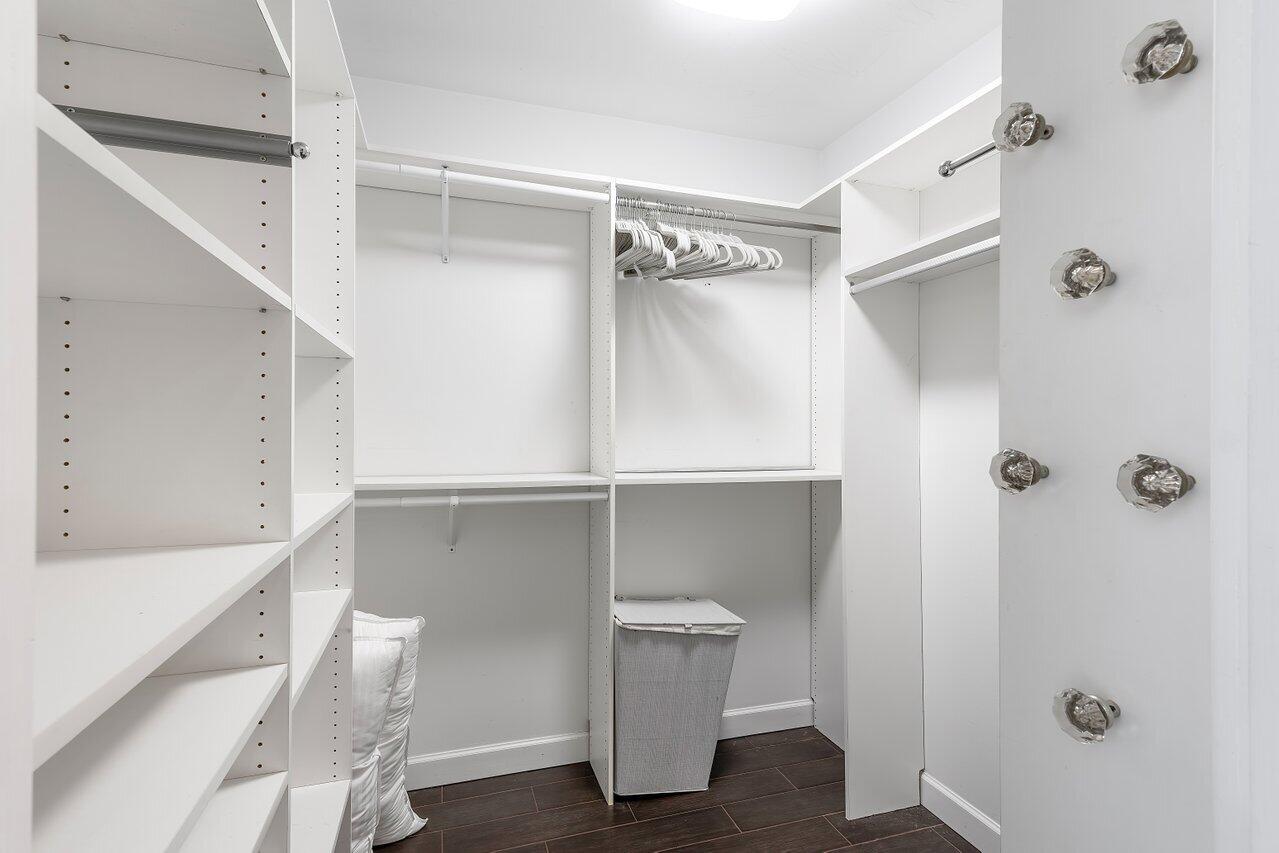 855 Berkley Street Boca Raton, FL 33487 - Photo 26 of 48 026-855BerkleyStreet-BocaRaton-FL-33487-