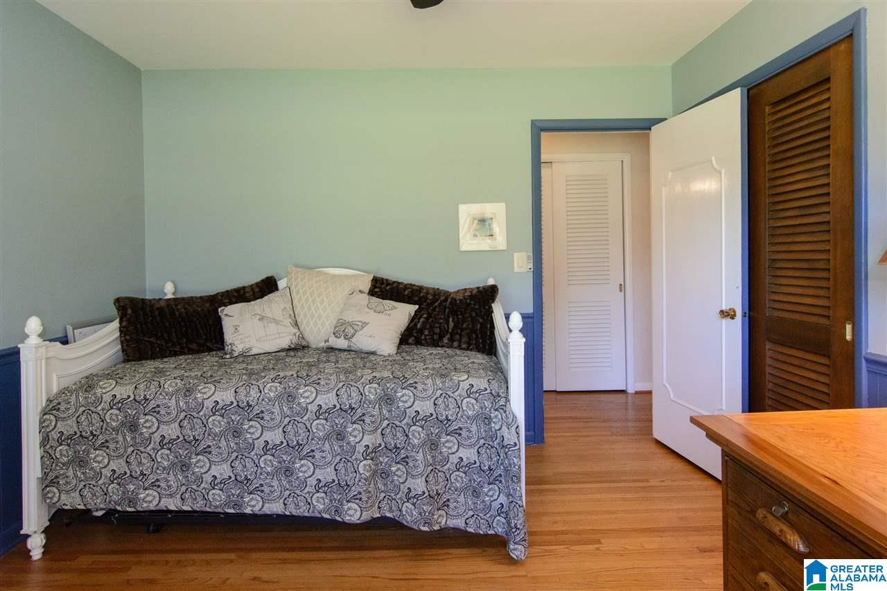 2720 Altadena Lake Road Birmingham, AL 35243 - Photo 20 of 36