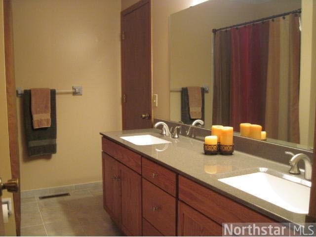 1850 Hayfield Road Centerville, MN 55038 - Photo 10 of 18 Gallery Image 10