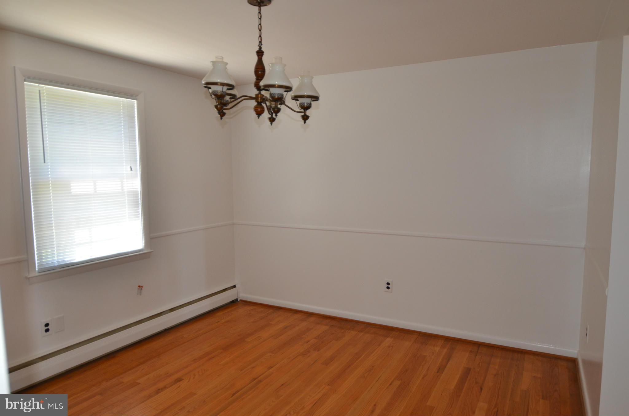 2826 Munster Road Baltimore, MD 21234 - Photo 9 of 23 Dining Room