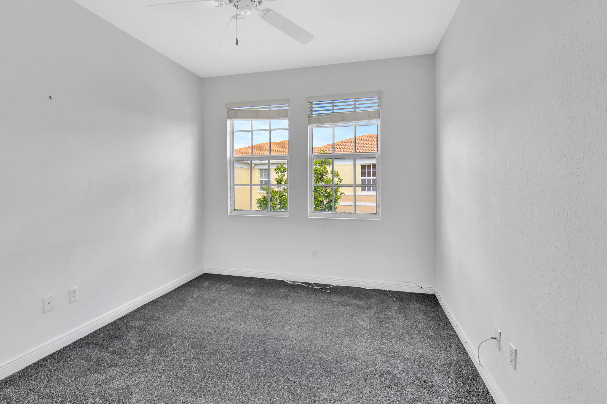 838 Northwest 83rd Lane Boca Raton, FL 33487 - Photo 36 of 68 37-web-or-mls-DSC_9431