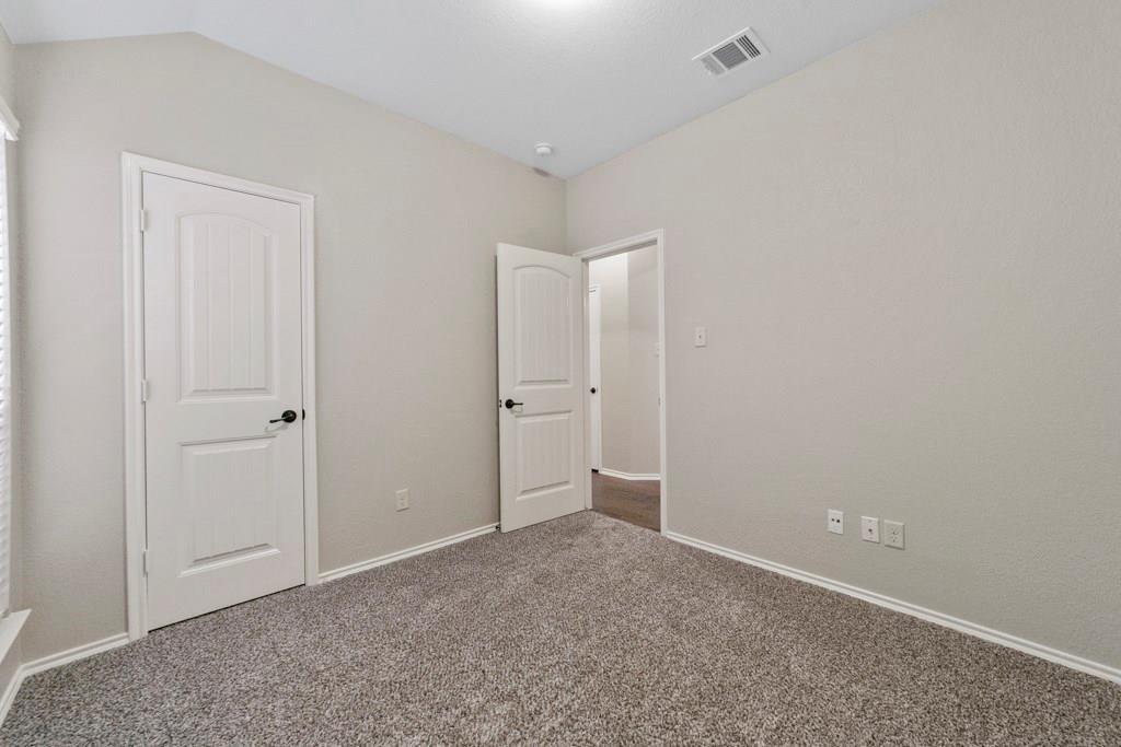 9901 Pronghorn Road McKinney, TX 75071 - Photo 10 of 27 a view of room
