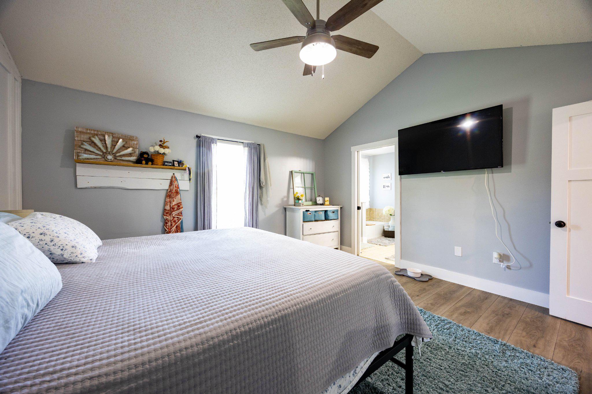 677 Ridge Road South Martinsburg, WV 25403 - Photo 32 of 72 Primary Bedroom w/ cathedral ceilings