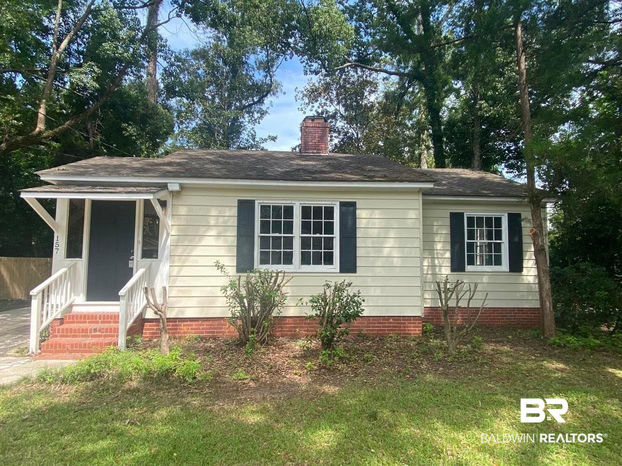 157 Pinehill Drive Mobile, AL 36606 - Photo 2 of 20