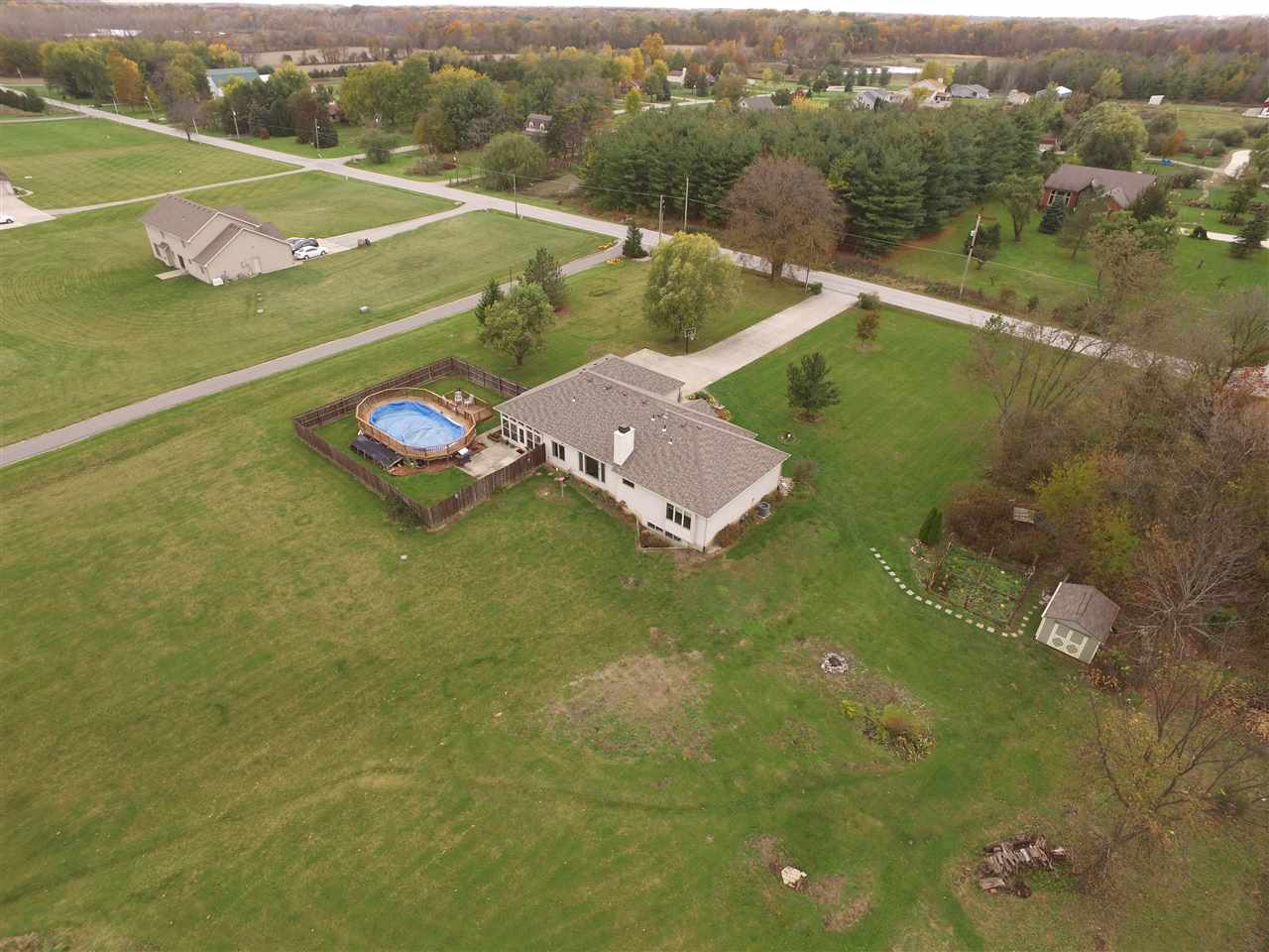 3714 North County Line Road East Huntertown, IN 46748 - Photo 7 of 34