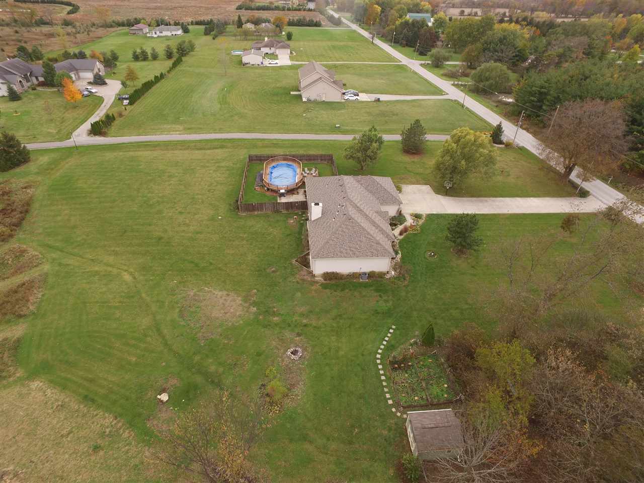3714 North County Line Road East Huntertown, IN 46748 - Photo 9 of 34
