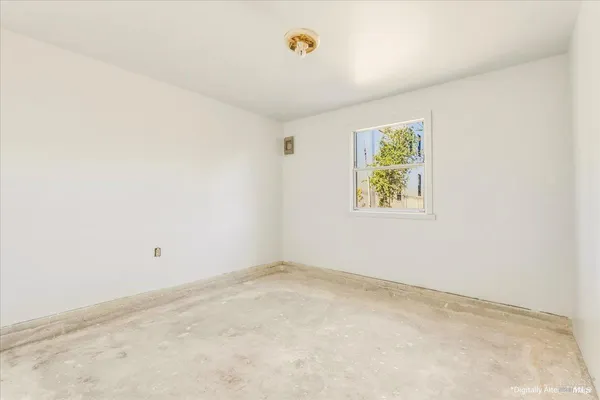 $950,000 | 852 Western Avenue, Petaluma, CA 94952