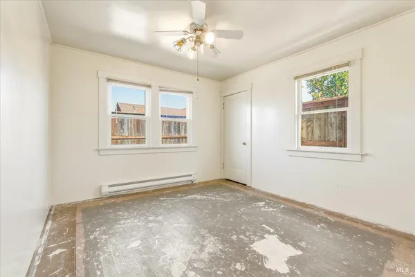 $950,000 | 852 Western Avenue, Petaluma, CA 94952