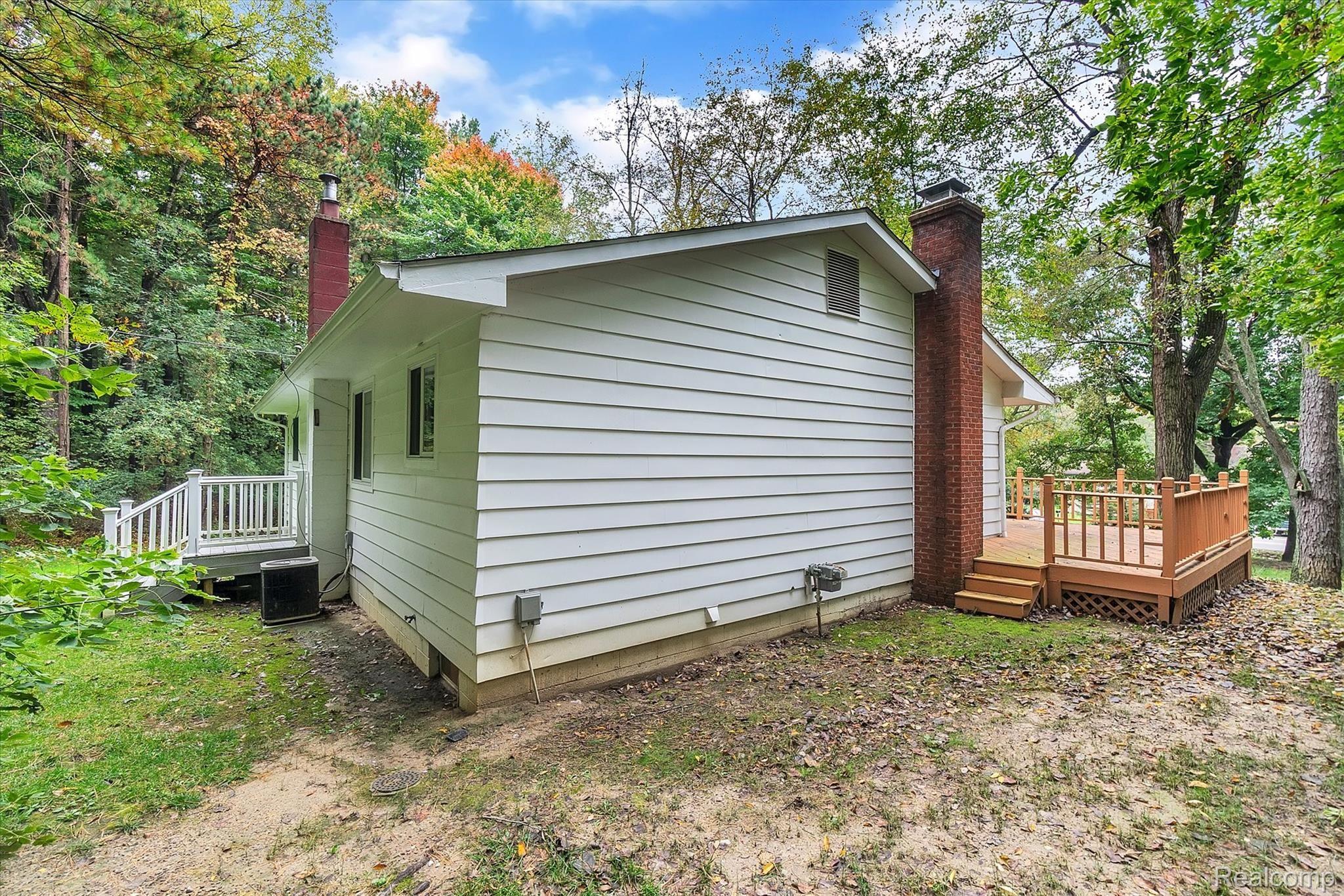3335 Jewell Road Howell, MI 48843 - Photo 30 of 32 30-3335-Jewell-Rd-Howell-MI-48843-WindowStill-Real-Estate-Photography-30.jpg
