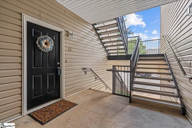 $209,900 | 222 McKenna Circle, Greenville, SC 29615