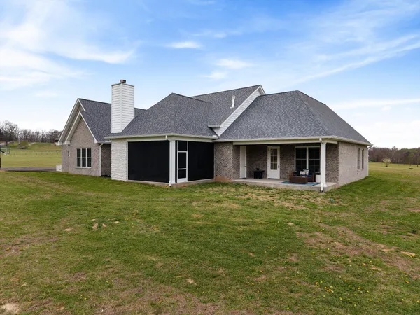 $1,600,000 | 4057 Calista Road, Cross Plains, TN 37049