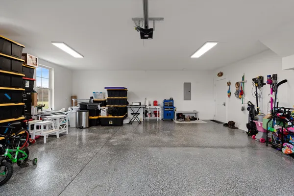 $1,600,000 | 4057 Calista Road, Cross Plains, TN 37049