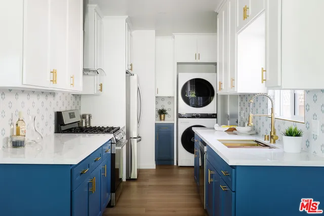 $1,249,000 | 4879 Hartwick Street, Eagle Rock, CA 90041