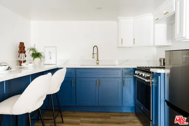 $1,249,000 | 4879 Hartwick Street, Eagle Rock, CA 90041