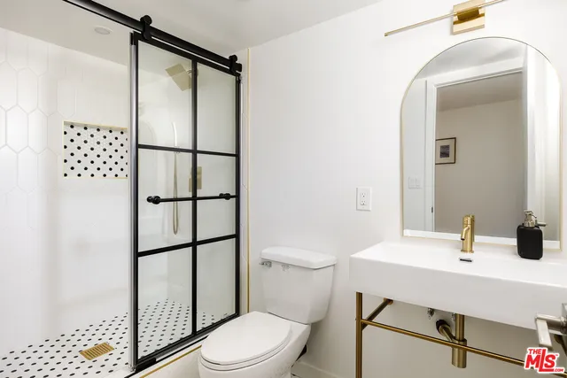 $1,249,000 | 4879 Hartwick Street, Eagle Rock, CA 90041