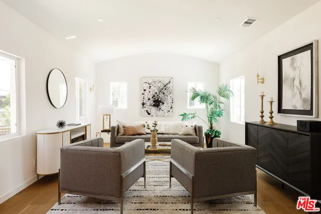 $1,249,000 | 4879 Hartwick Street, Eagle Rock, CA 90041