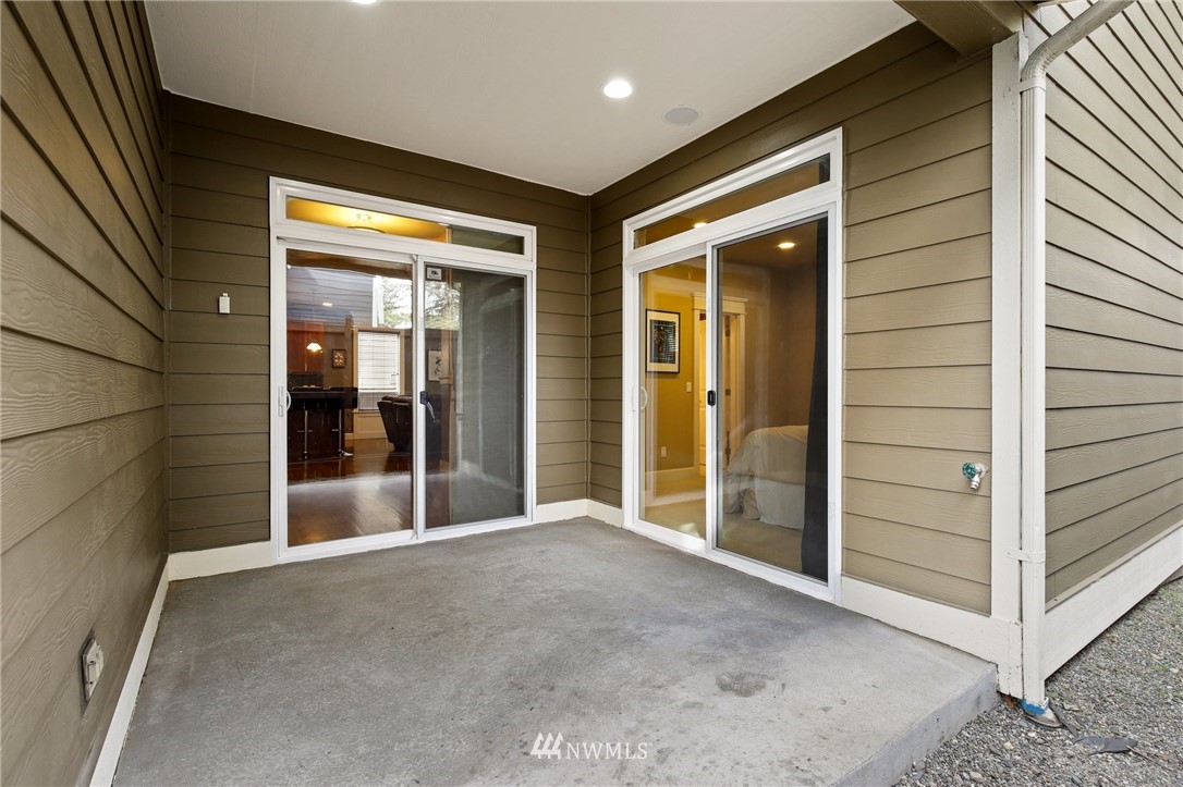2114 Northeast 18th Street Renton, WA 98056 - Photo 34 of 35 Gallery Image 34