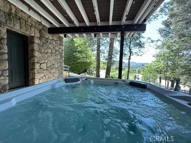 $3,995,000 | 28041 Lakes Edge Road, Lake Arrowhead, CA 92352