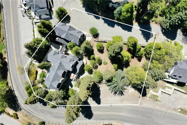 $3,995,000 | 28041 Lakes Edge Road, Lake Arrowhead, CA 92352