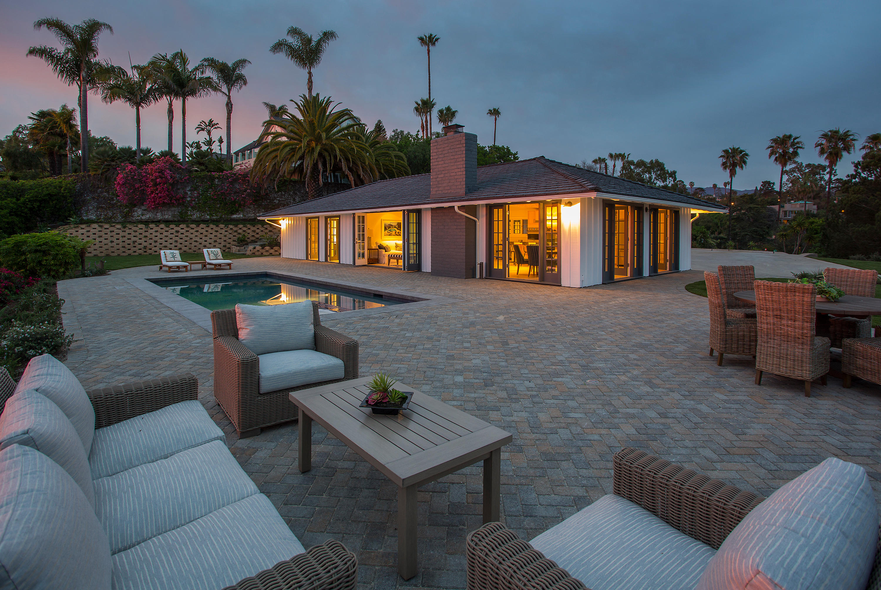 527 Meigs Road Santa Barbara, CA 93109 - Photo 16 of 30 a living room with furniture and a potted plant