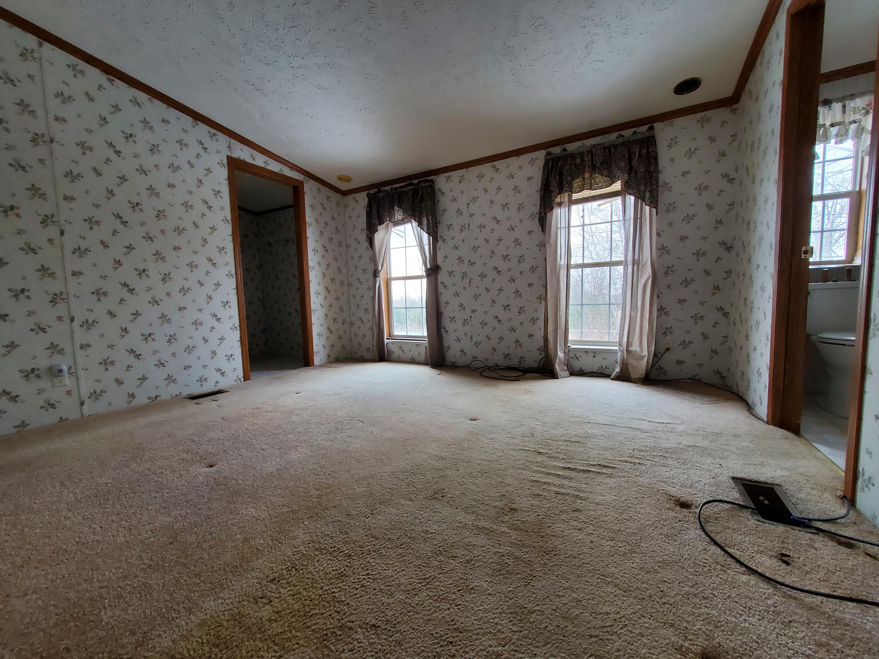 1268 N Road Mount Vernon, ME 04352 - Photo 8 of 16 20221229_110705