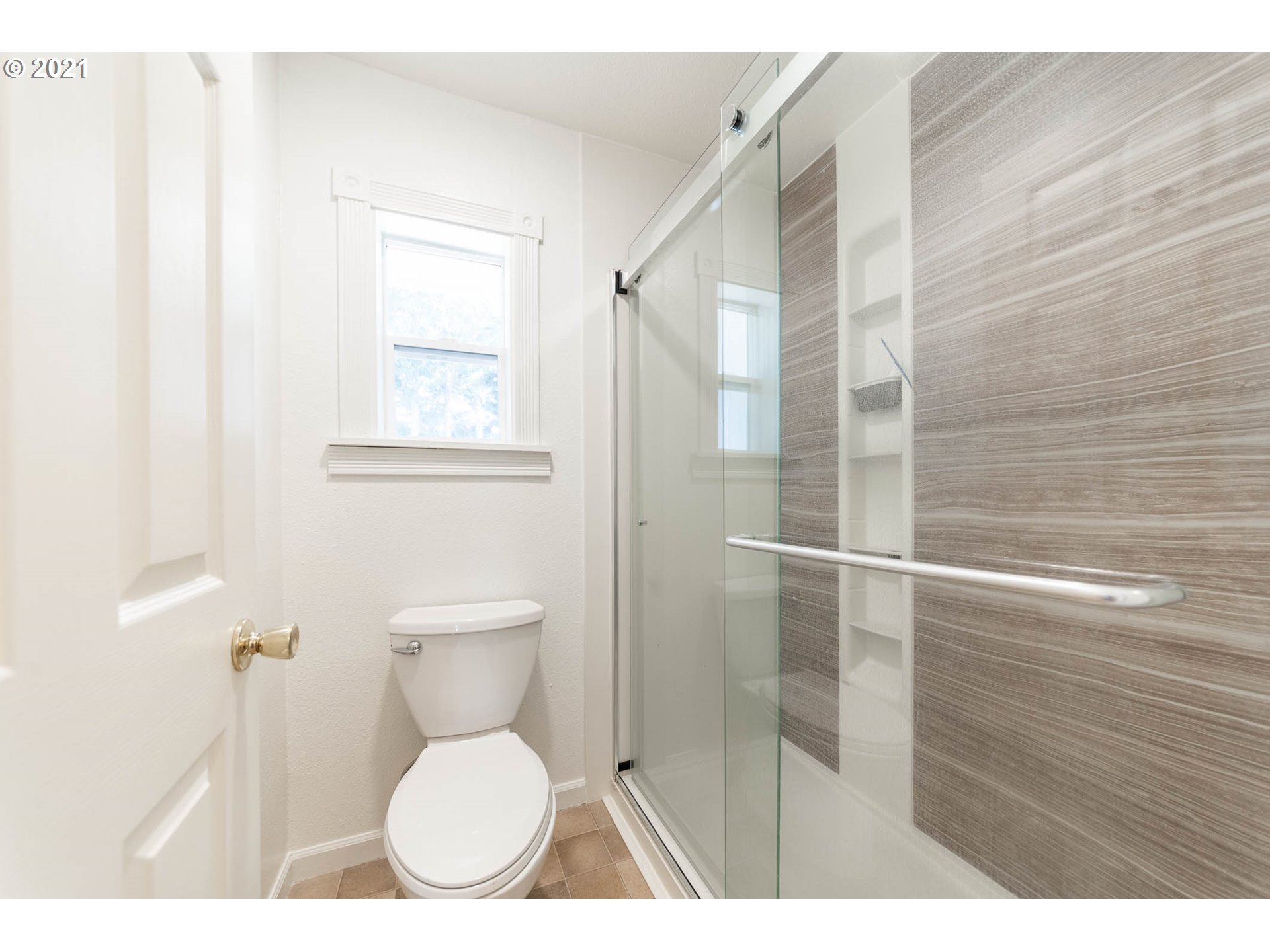 4488 Glacier Street Springfield, OR 97478 - Photo 12 of 18