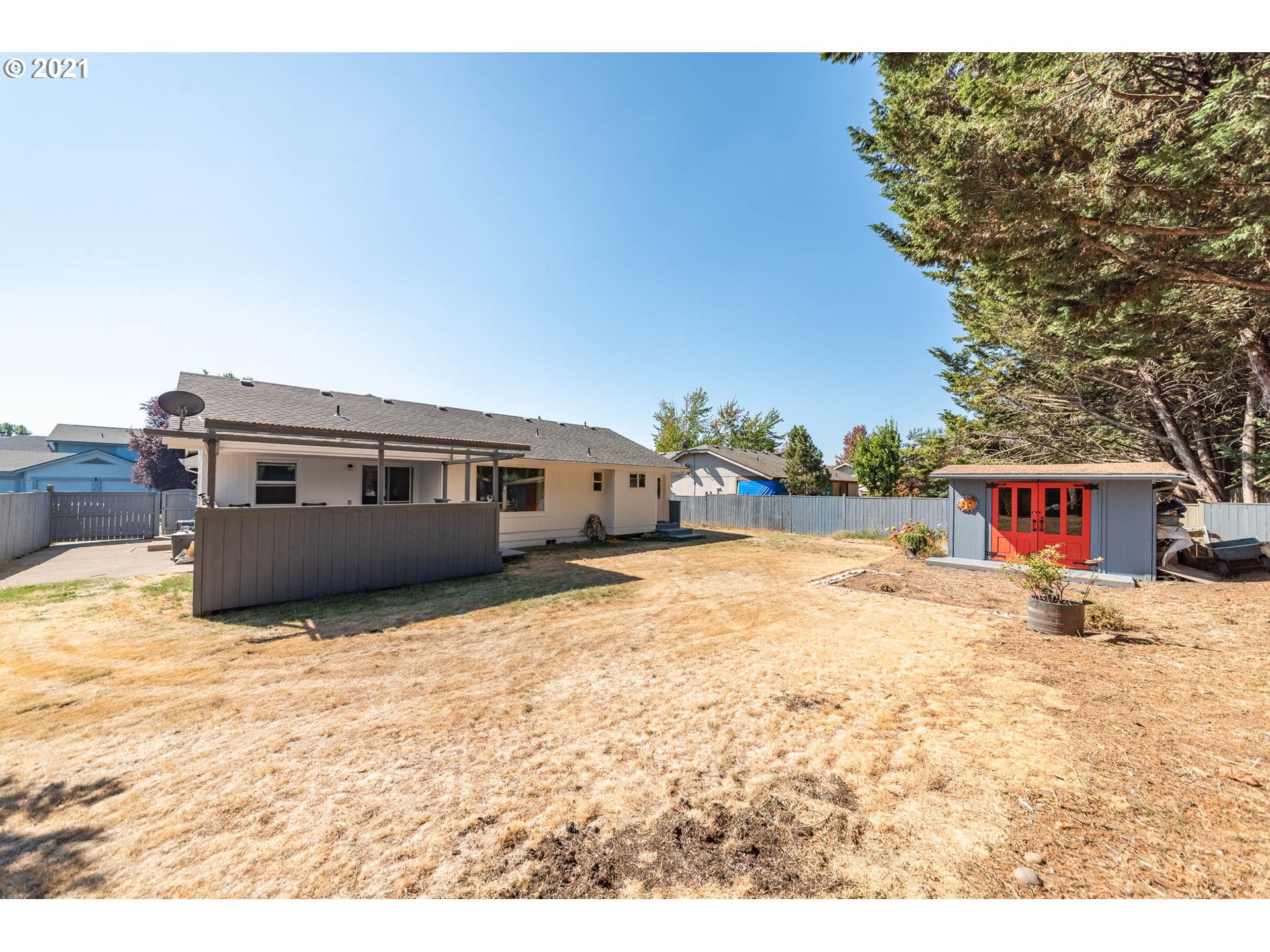 4488 Glacier Street Springfield, OR 97478 - Photo 16 of 18