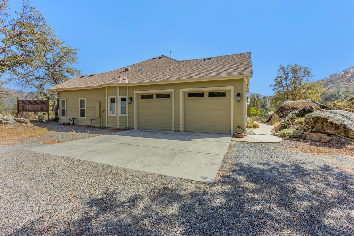 38079 Lodge Road Tollhouse, CA 93667 - Photo 7 of 59 Gallery Image 7