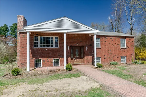$405,000 | 39 Francis Road, Glocester, RI 02857