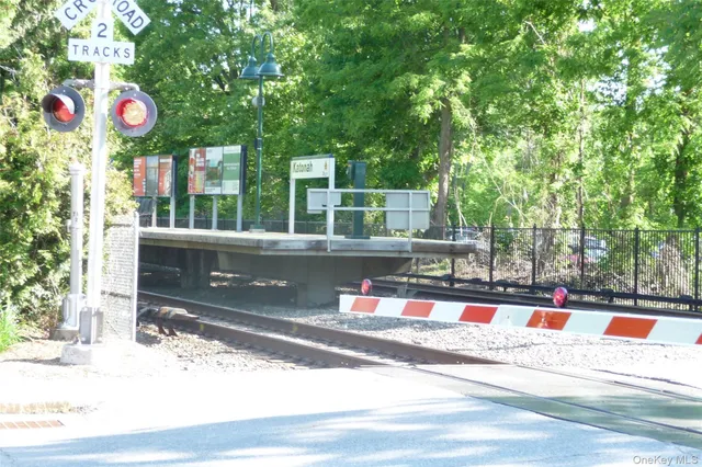 $1,075,000 | 34 Sunrise Avenue, Katonah, NY 10536