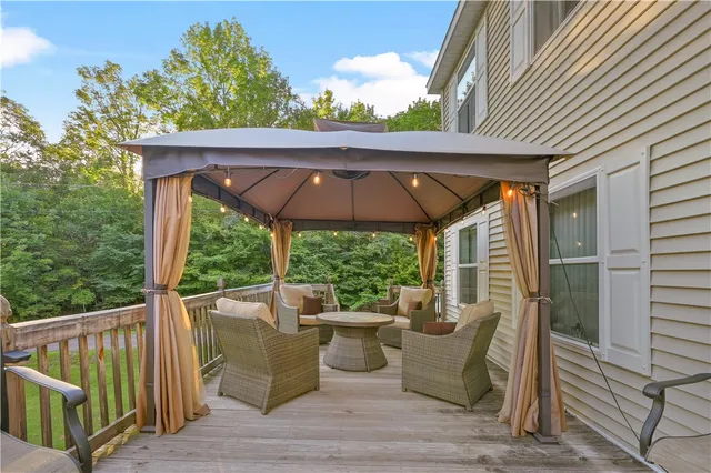 $385,000 | 158 Easy Street, Jefferson, NY 12167