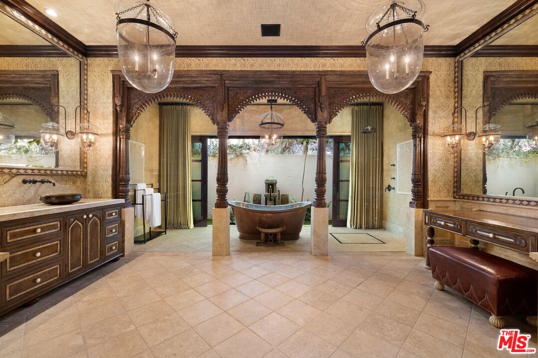 24834 Pacific Coast Highway Malibu, CA 90265 - Photo 24 of 50