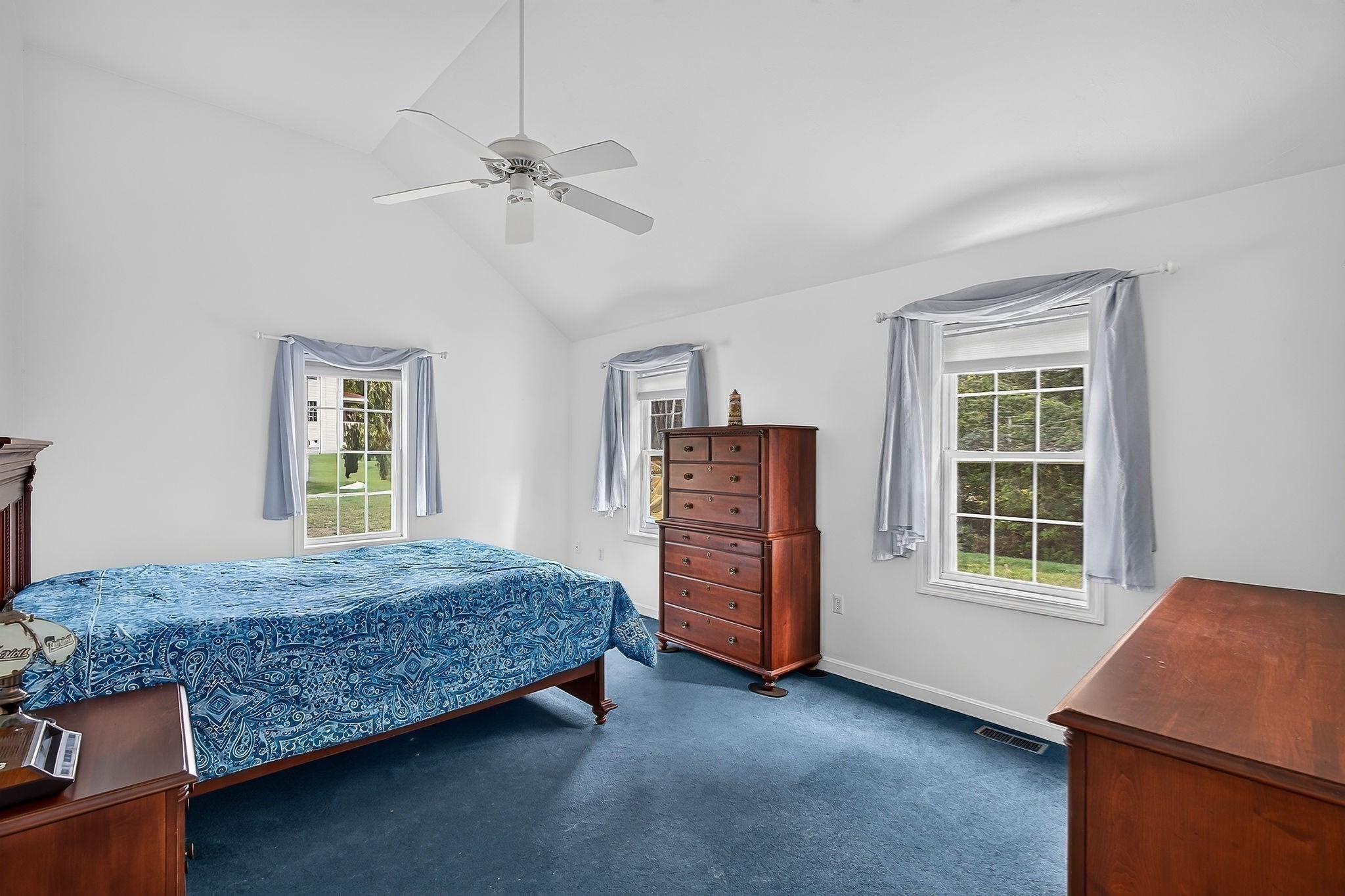 112 Saunders Street Gardner, MA 01440 - Photo 21 of 35 Gallery Image 21