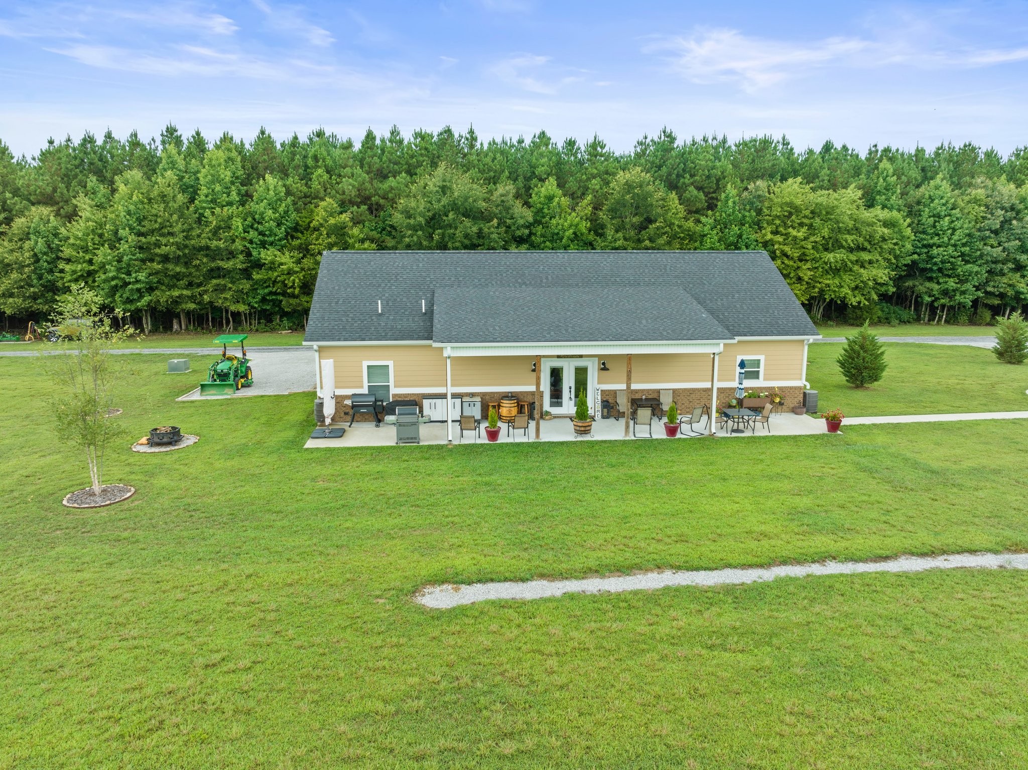 285 Hancock Lane Tullahoma, TN 37388 - Photo 43 of 79 a aerial view of a house with a big yard