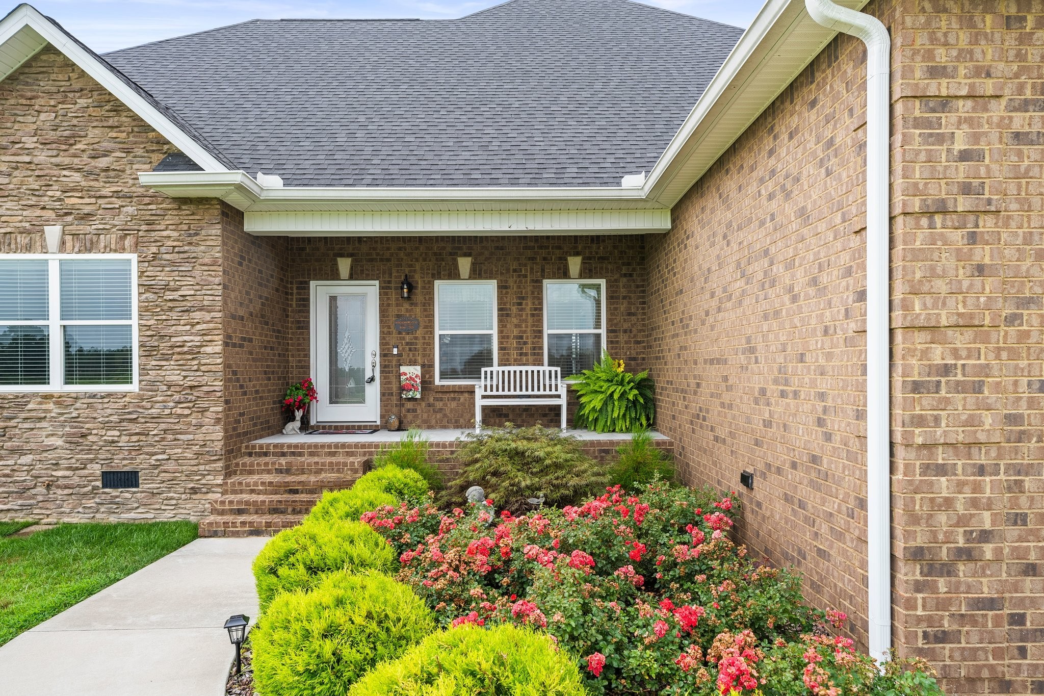 285 Hancock Lane Tullahoma, TN 37388 - Photo 5 of 79 a front view of a house with an outdoor seating
