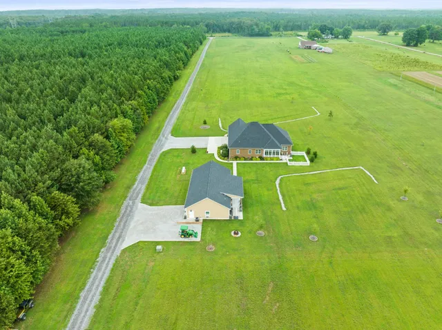 $899,900 | 285 Hancock Lane, Tullahoma, TN 37388