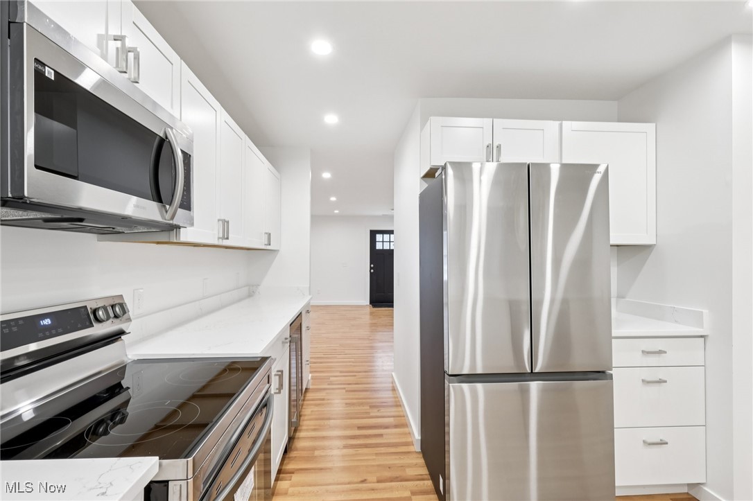 3943 Darrow Road Stow, OH 44224 - Photo 11 of 41 KITCHEN