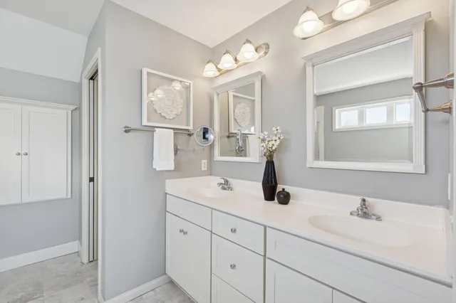 $548,000 | 6584 West Laketowne Drive, Albertville, MN 55301